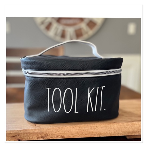 RAE DUNN 'Tool Kit' Makeup/Skincare Travel Bag 🆕 - Picture 1 of 5